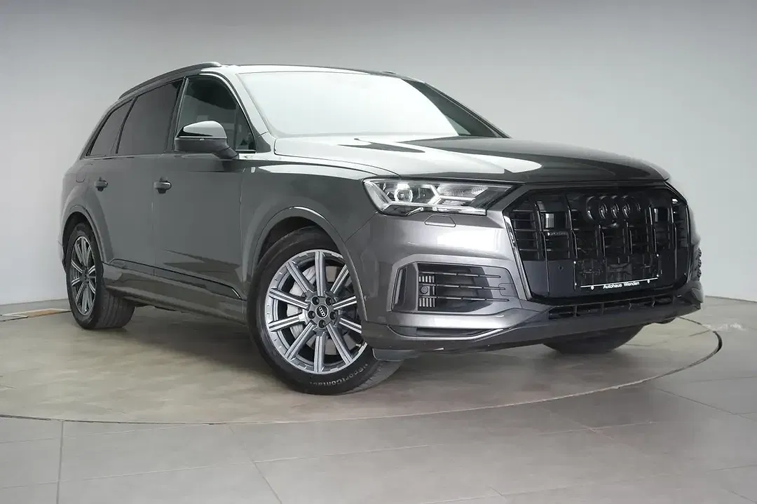Audi Q7 55 TFSI e quattro S line - foto 1