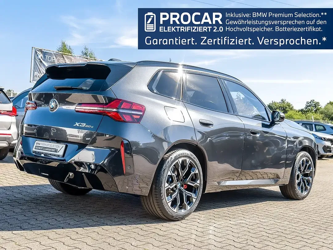 BMW X3 - Thumbnail 2