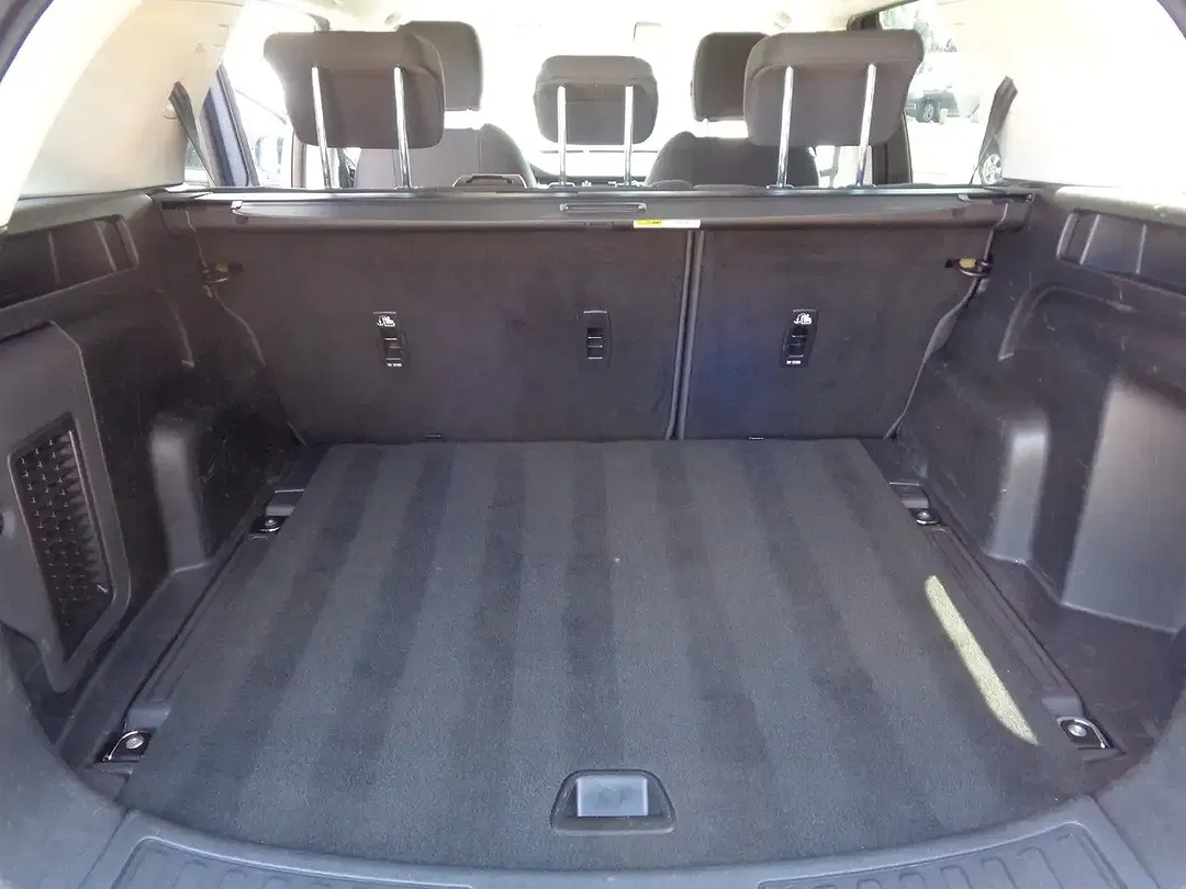 Land Rover Discovery - Thumbnail 11
