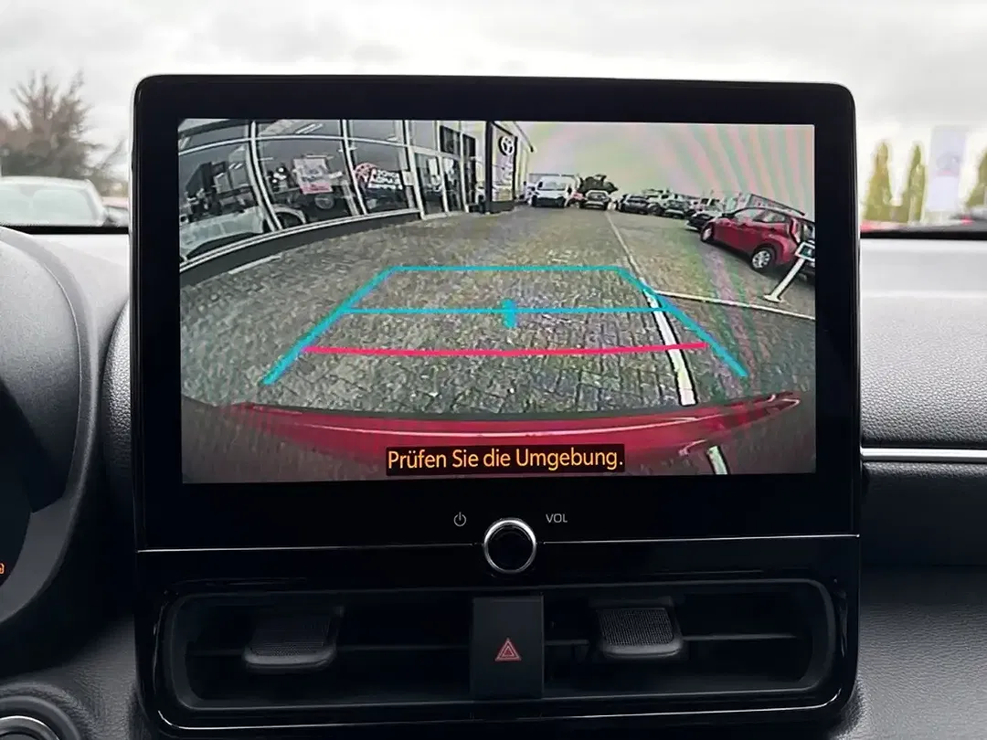 Toyota Yaris Cross - Thumbnail 15