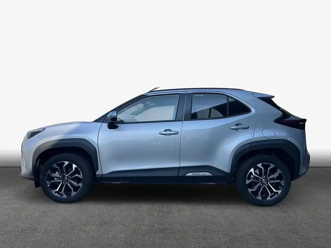 Toyota Yaris Cross - Thumbnail 4