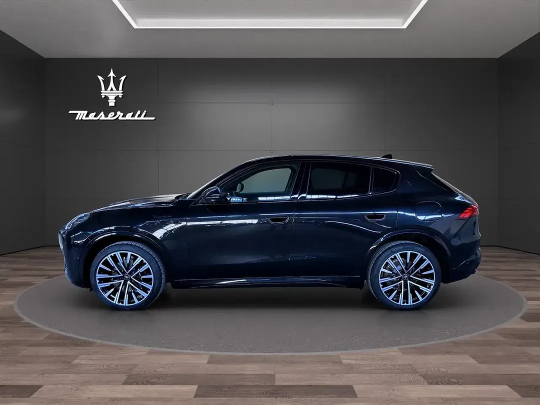Maserati Grecale - Thumbnail 4