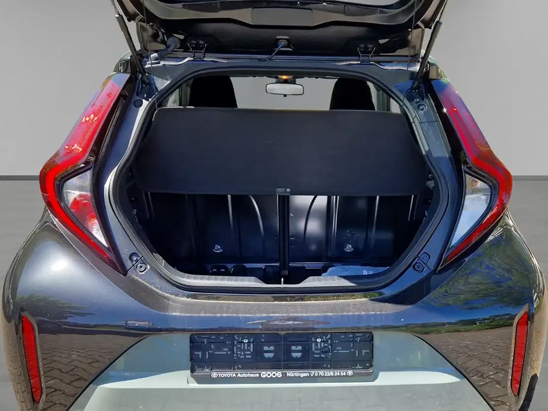 Toyota Aygo X - Thumbnail 9