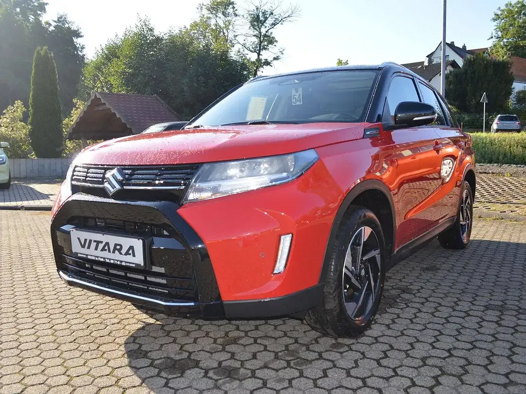 Suzuki Vitara - Thumbnail 1