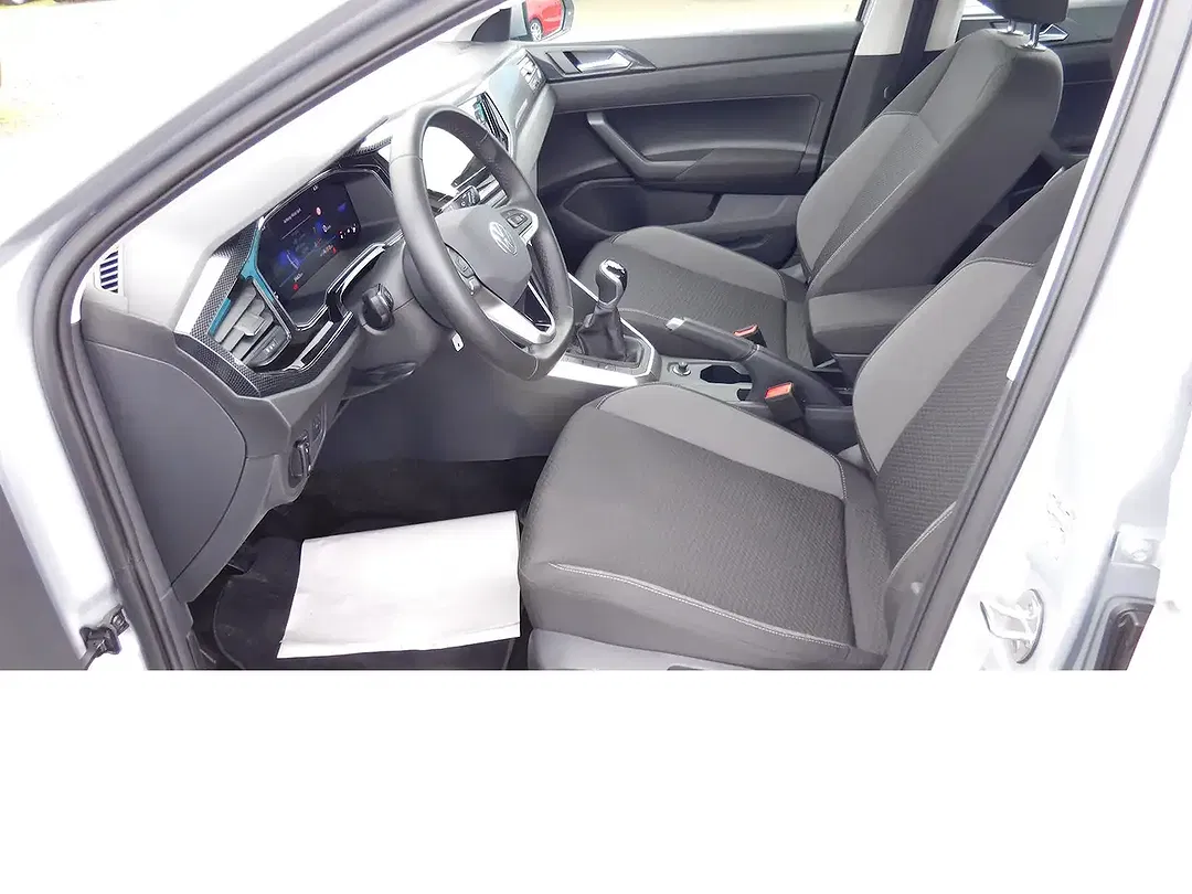 Volkswagen Polo - Thumbnail 10