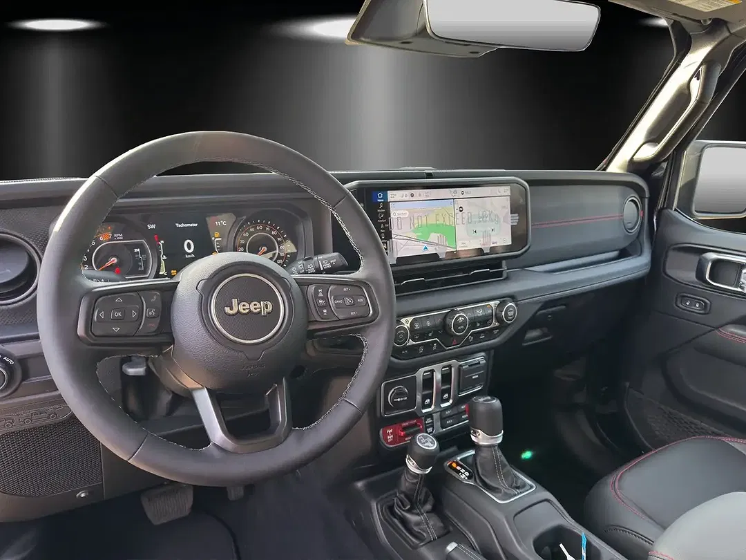 Jeep Wrangler - Thumbnail 10