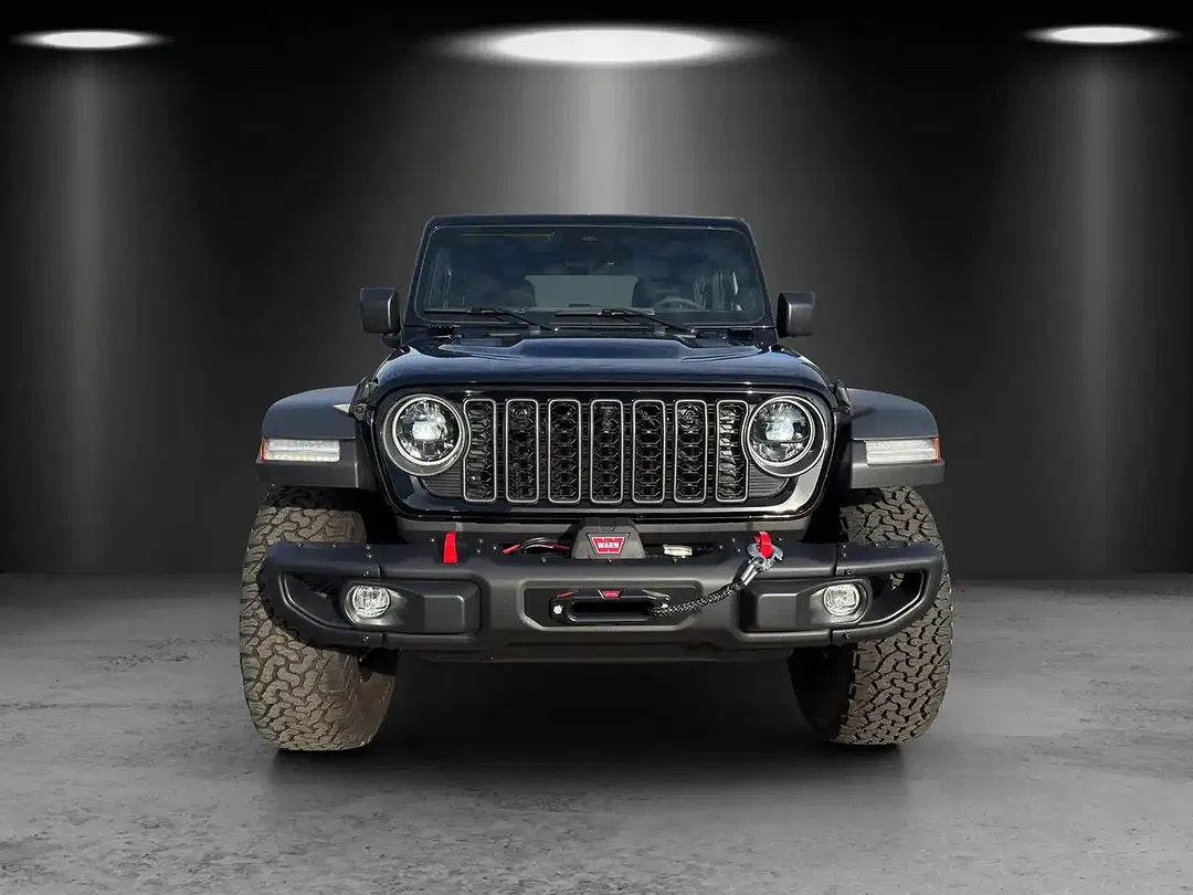 Jeep Wrangler - Thumbnail 6