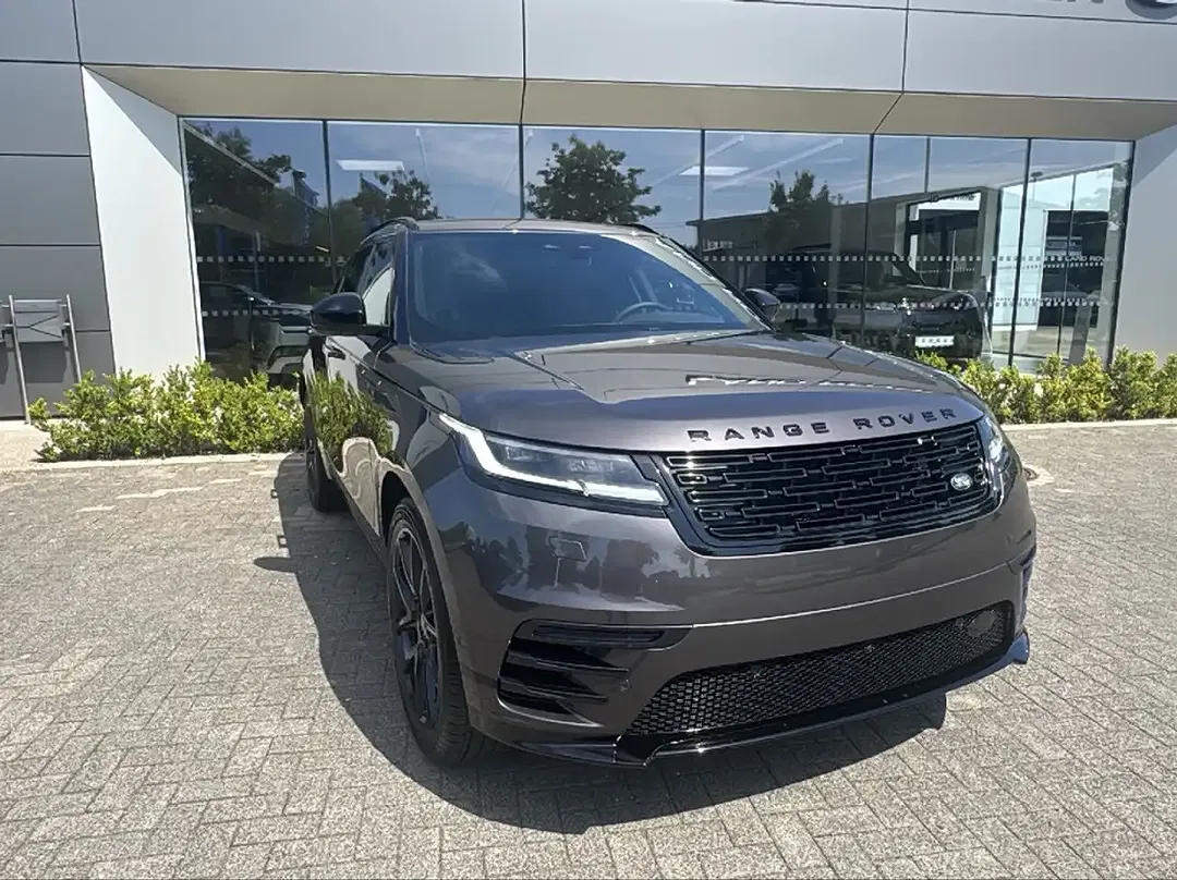 Land Rover Range Rover Velar - Thumbnail 2