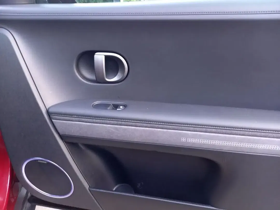 Hyundai IONIQ 5 - Thumbnail 20