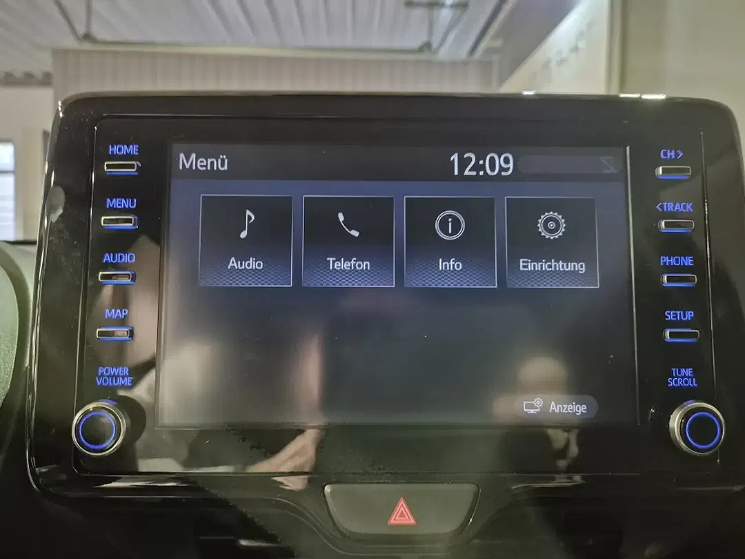 Mazda 2 - Thumbnail 14