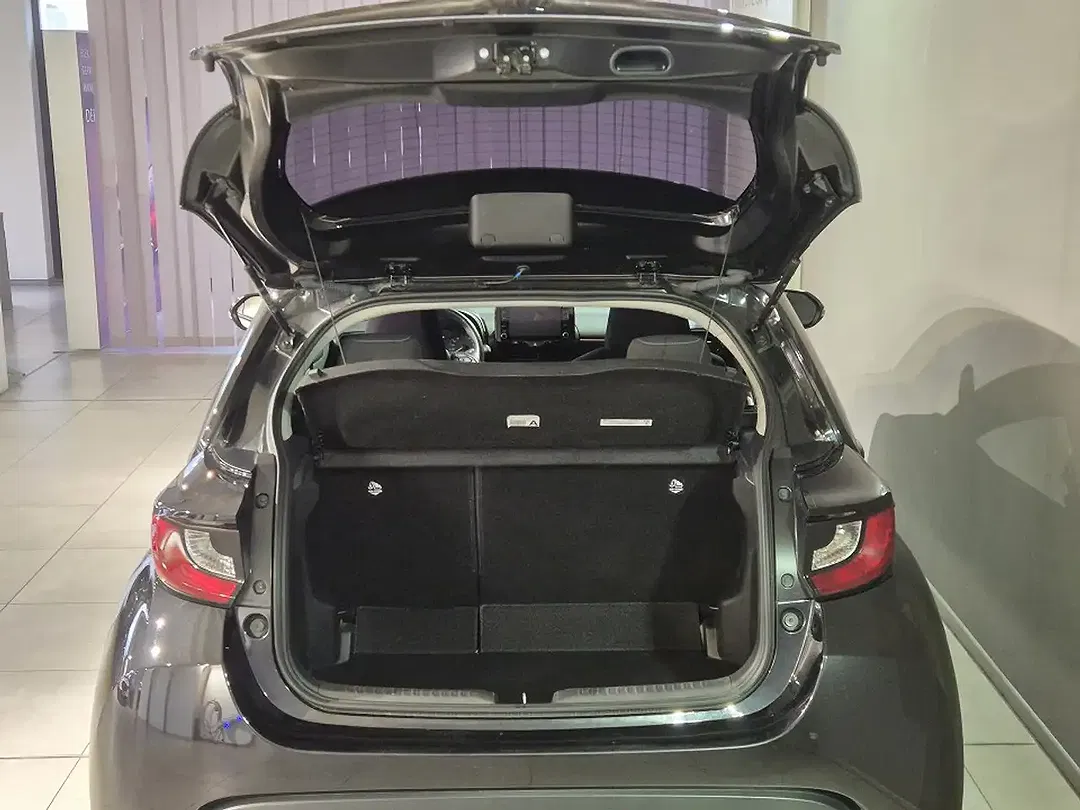 Mazda 2 - Thumbnail 4