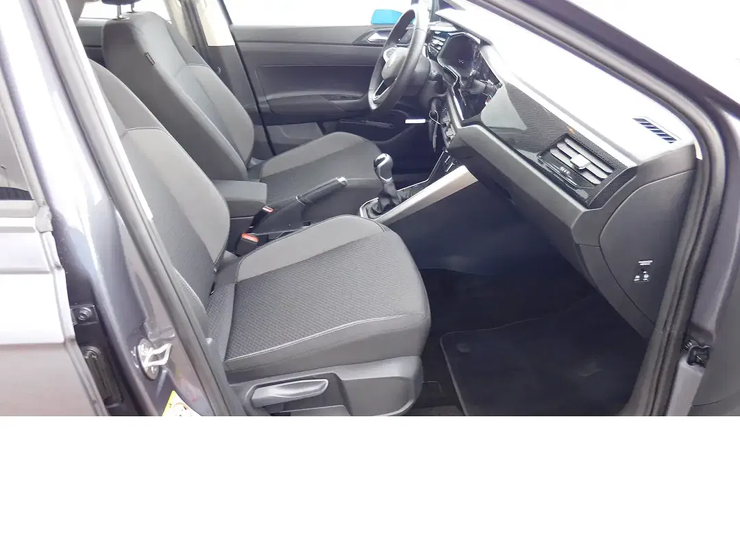 Volkswagen Polo - Thumbnail 11