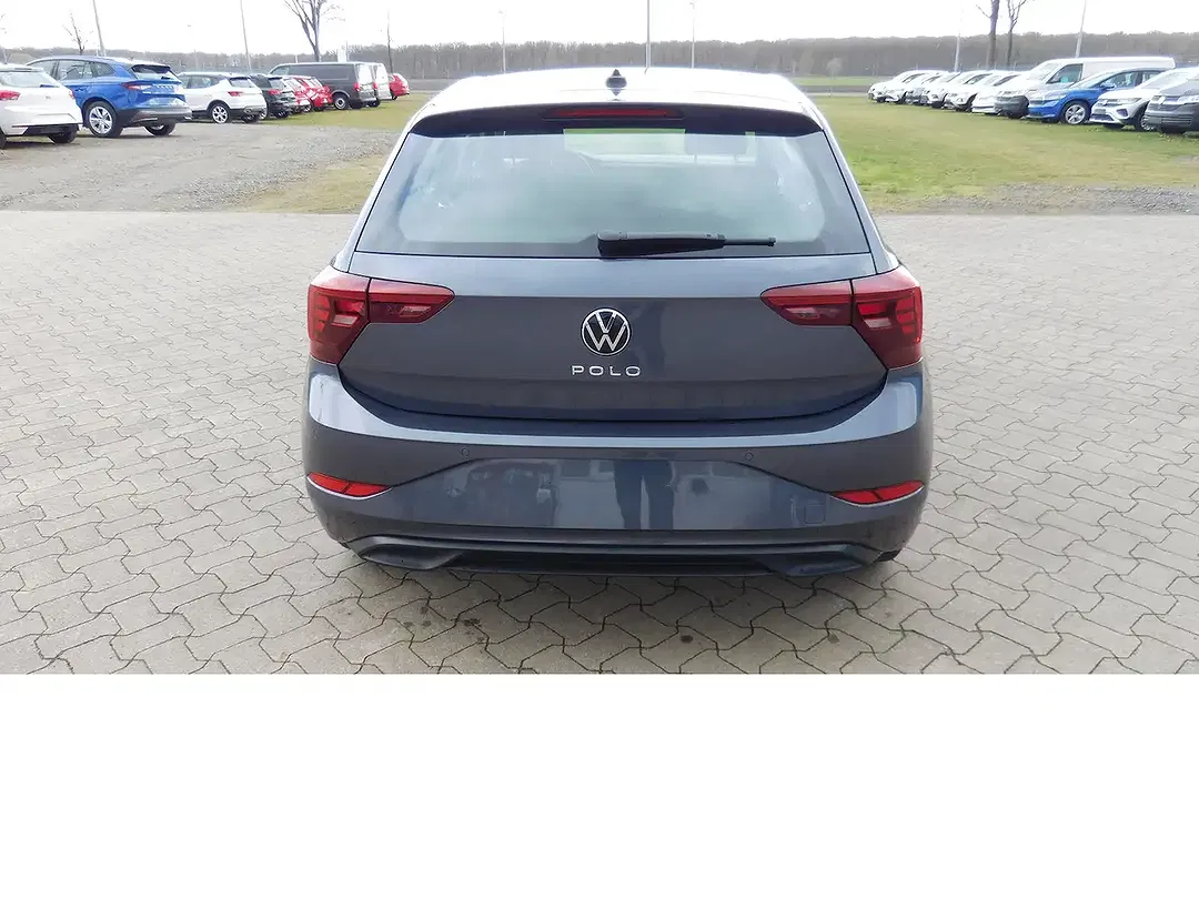 Volkswagen Polo - Thumbnail 4