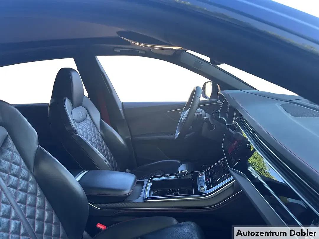 Audi SQ8 - Thumbnail 9