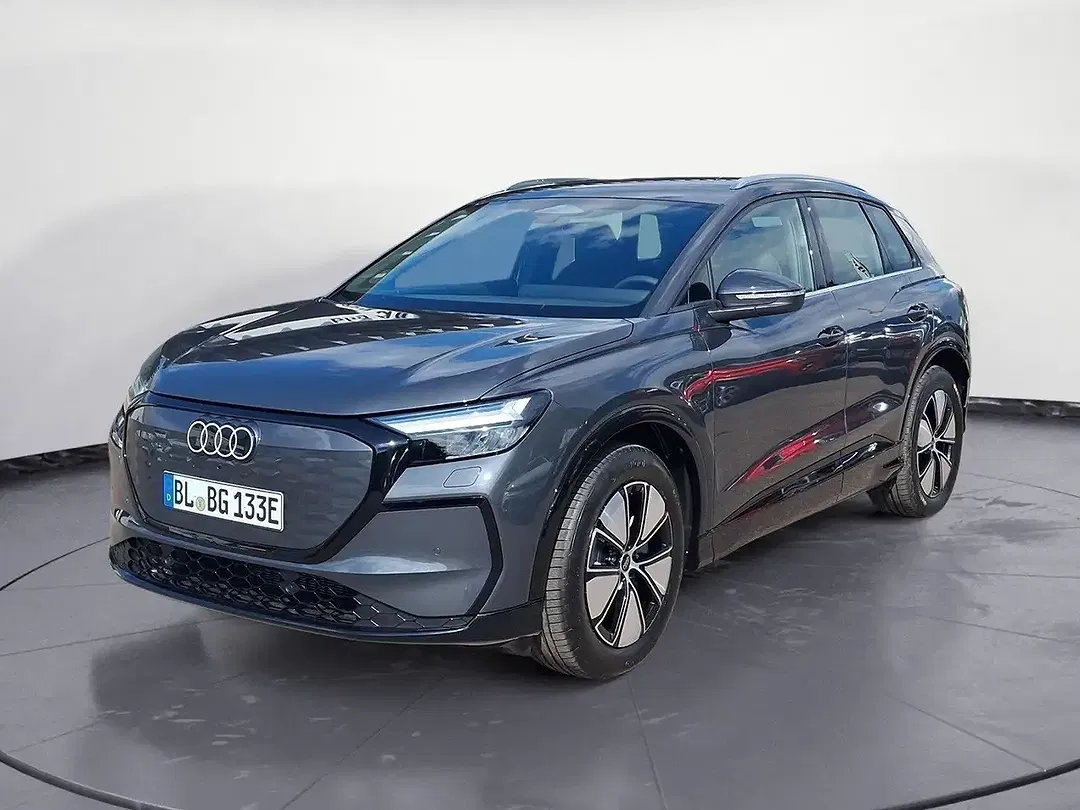 Audi Q4 e-tron - Thumbnail 1