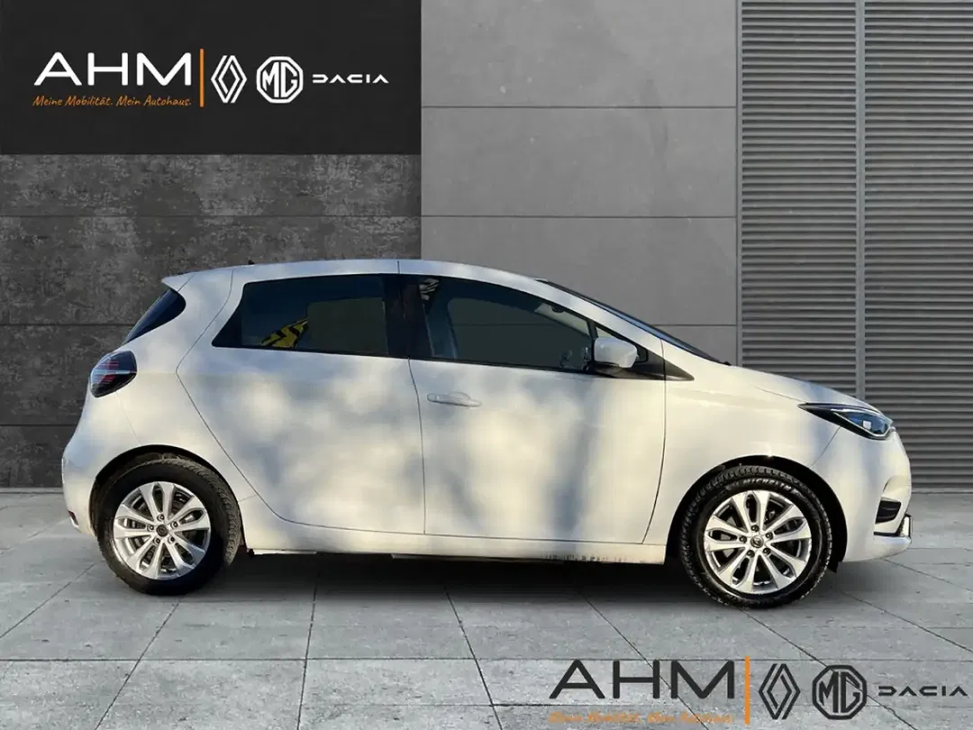 Renault ZOE - Thumbnail 6