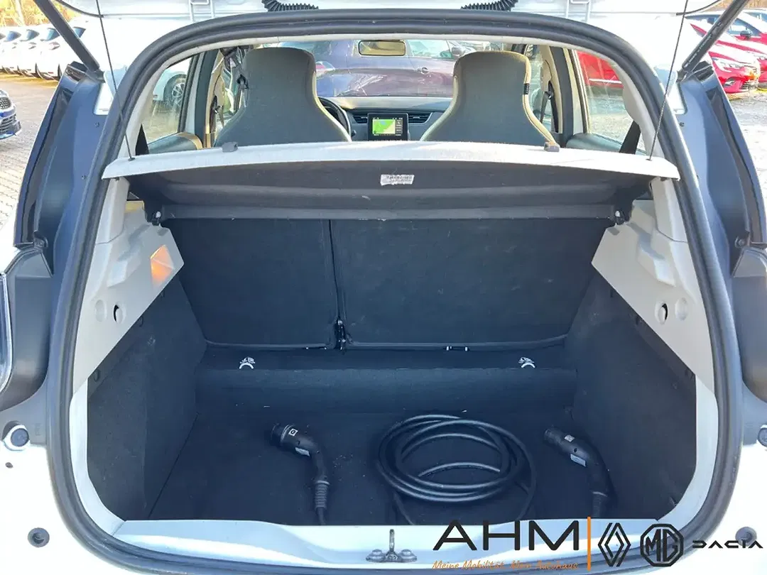 Renault ZOE - Thumbnail 9
