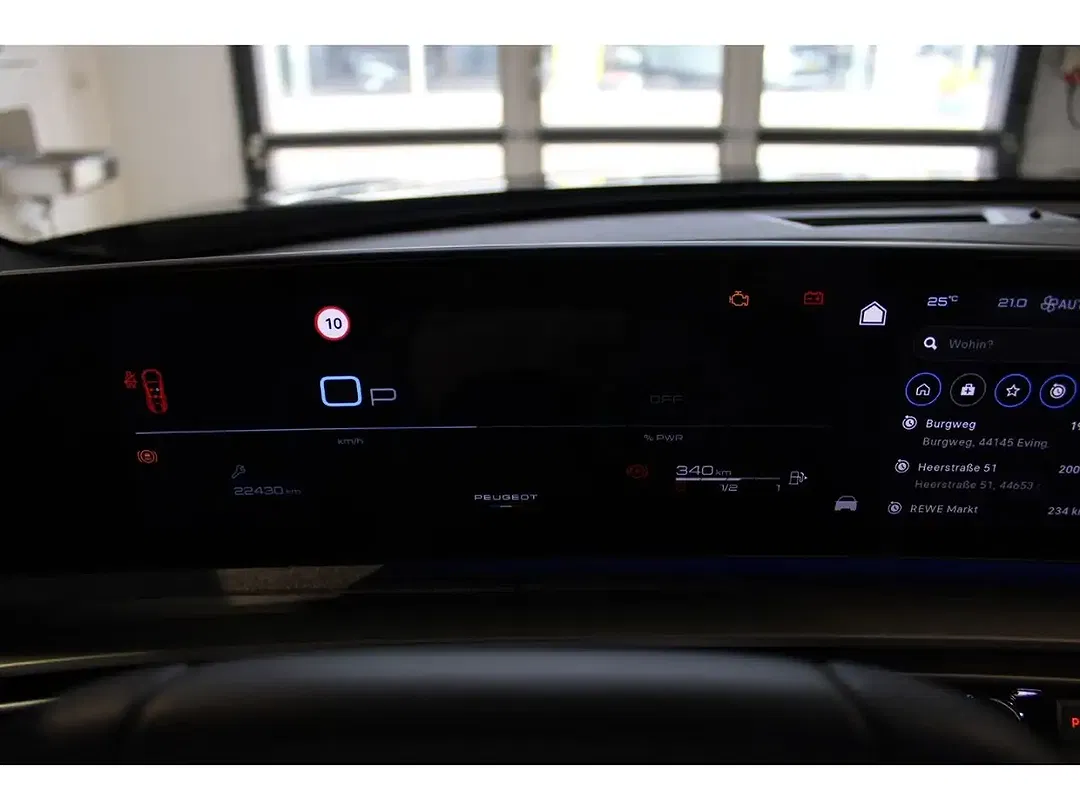 Peugeot 3008 - Thumbnail 12