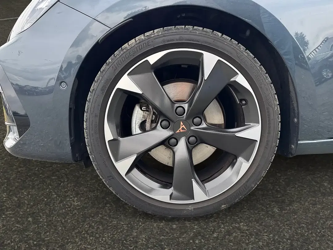 CUPRA Leon - Thumbnail 7
