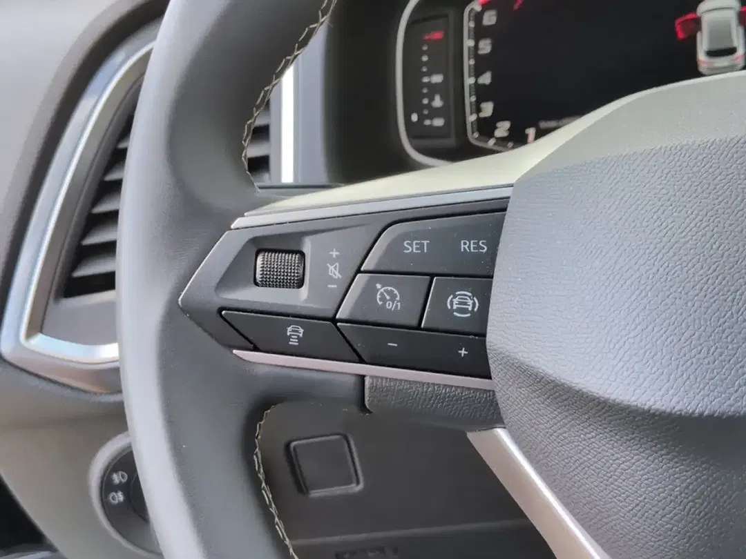 SEAT Ateca - Thumbnail 13