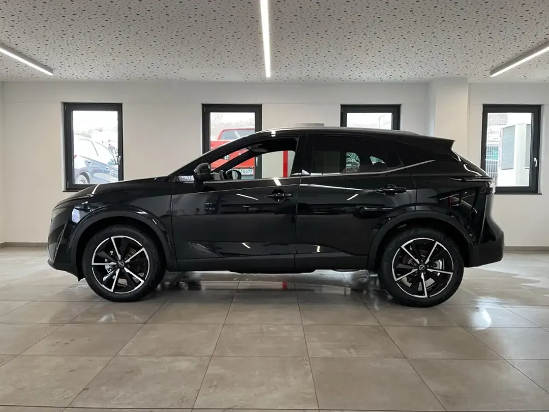 Nissan Qashqai - Thumbnail 2