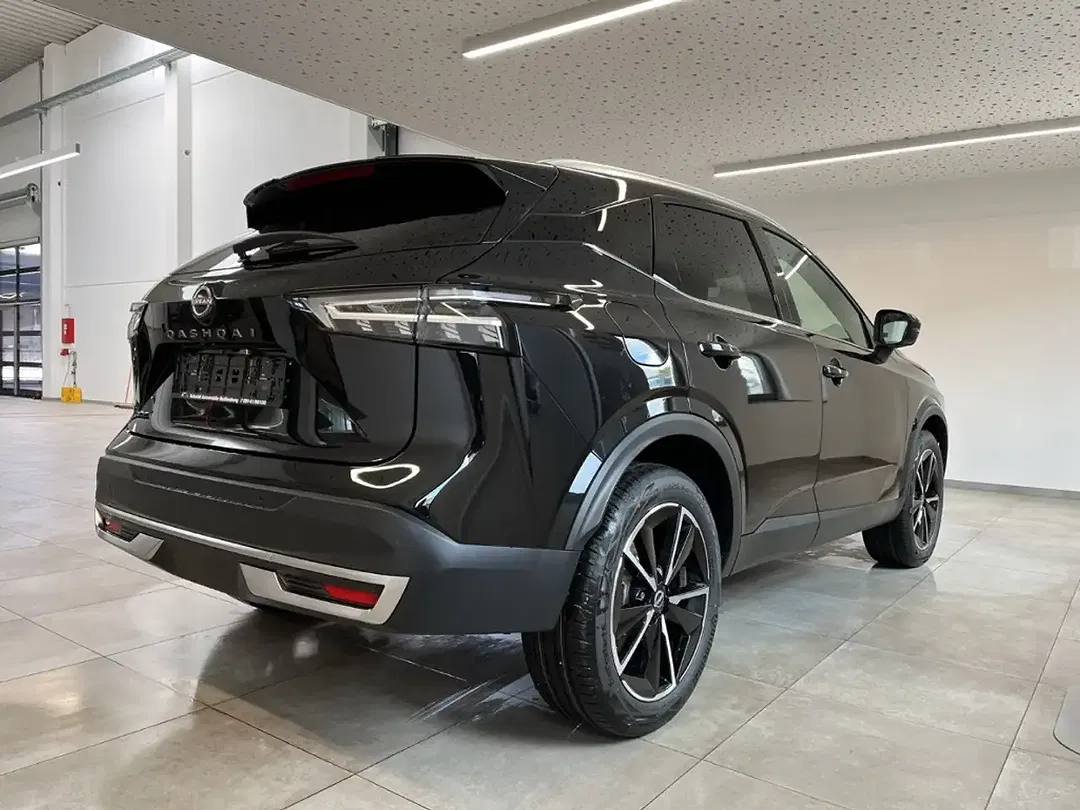 Nissan Qashqai - Thumbnail 4