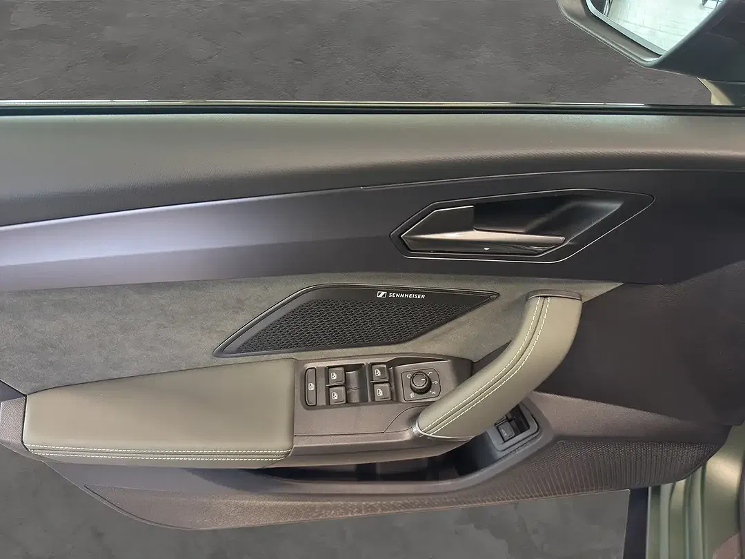 CUPRA Leon - Thumbnail 13