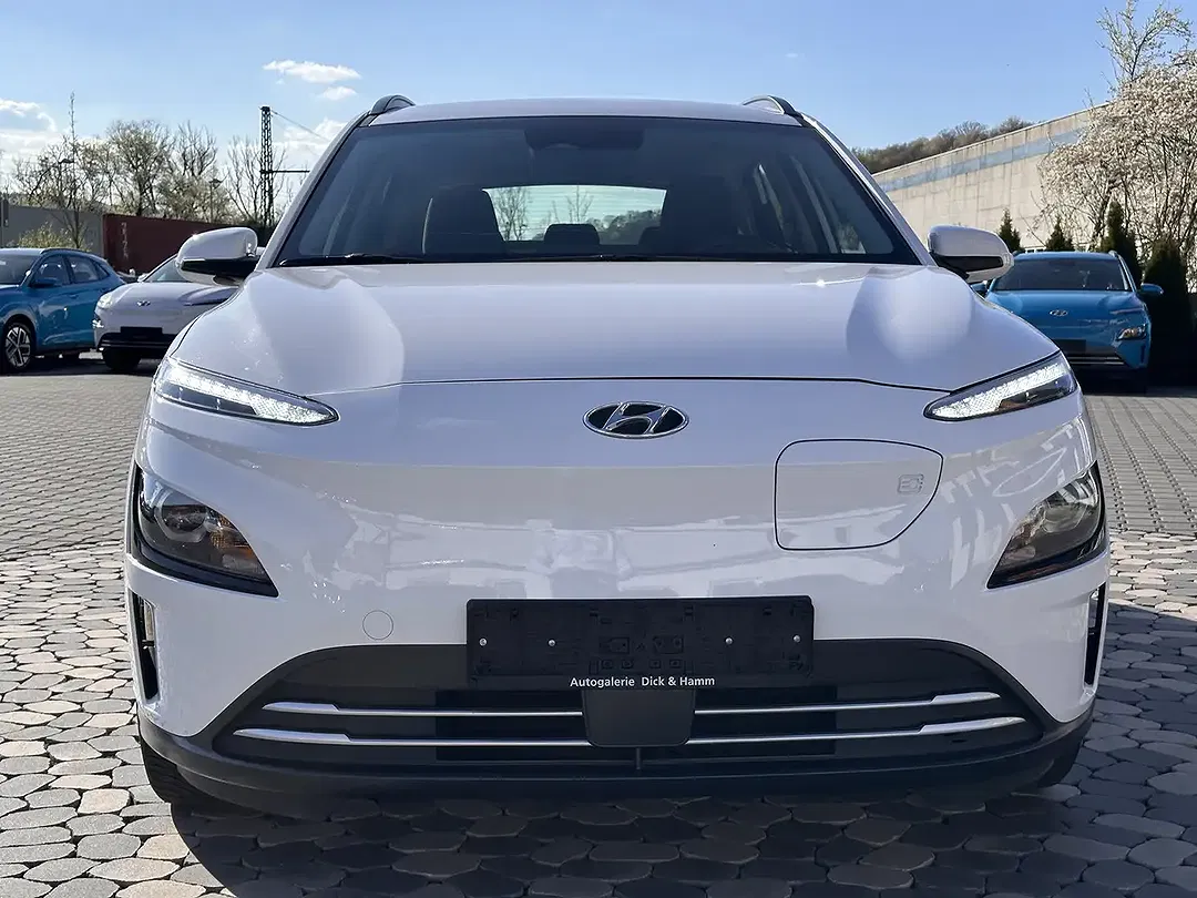 Hyundai KONA - Thumbnail 3
