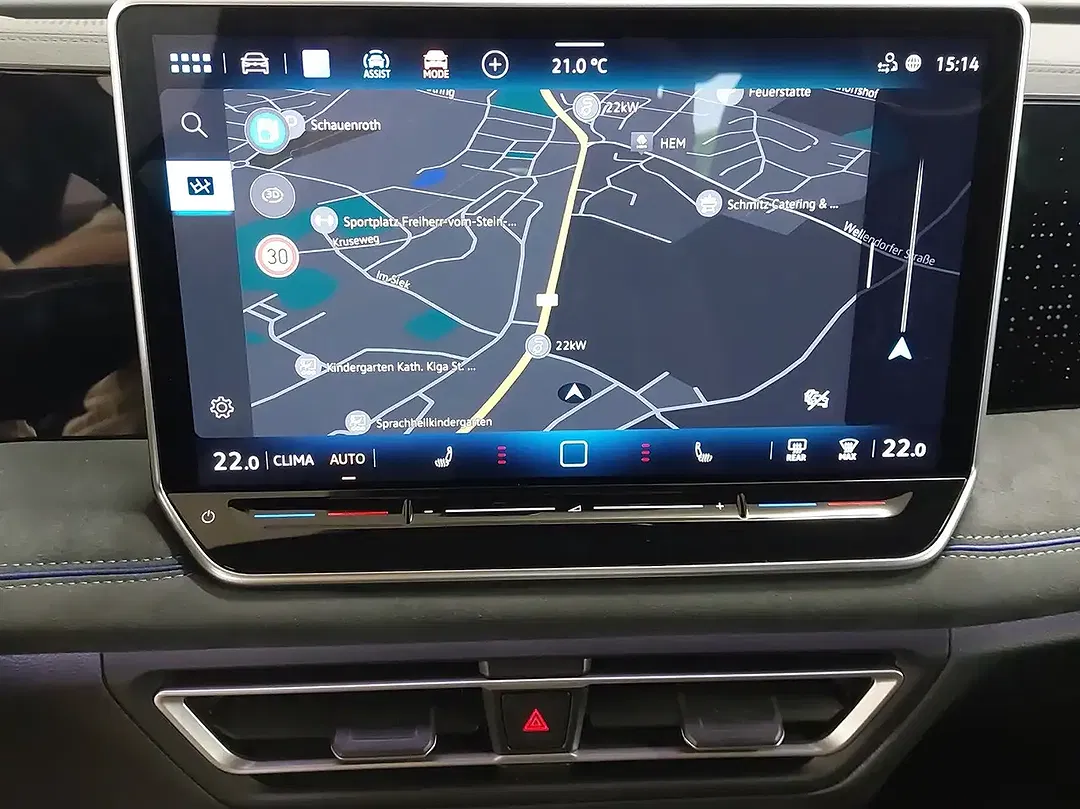 Volkswagen Tiguan - Thumbnail 10
