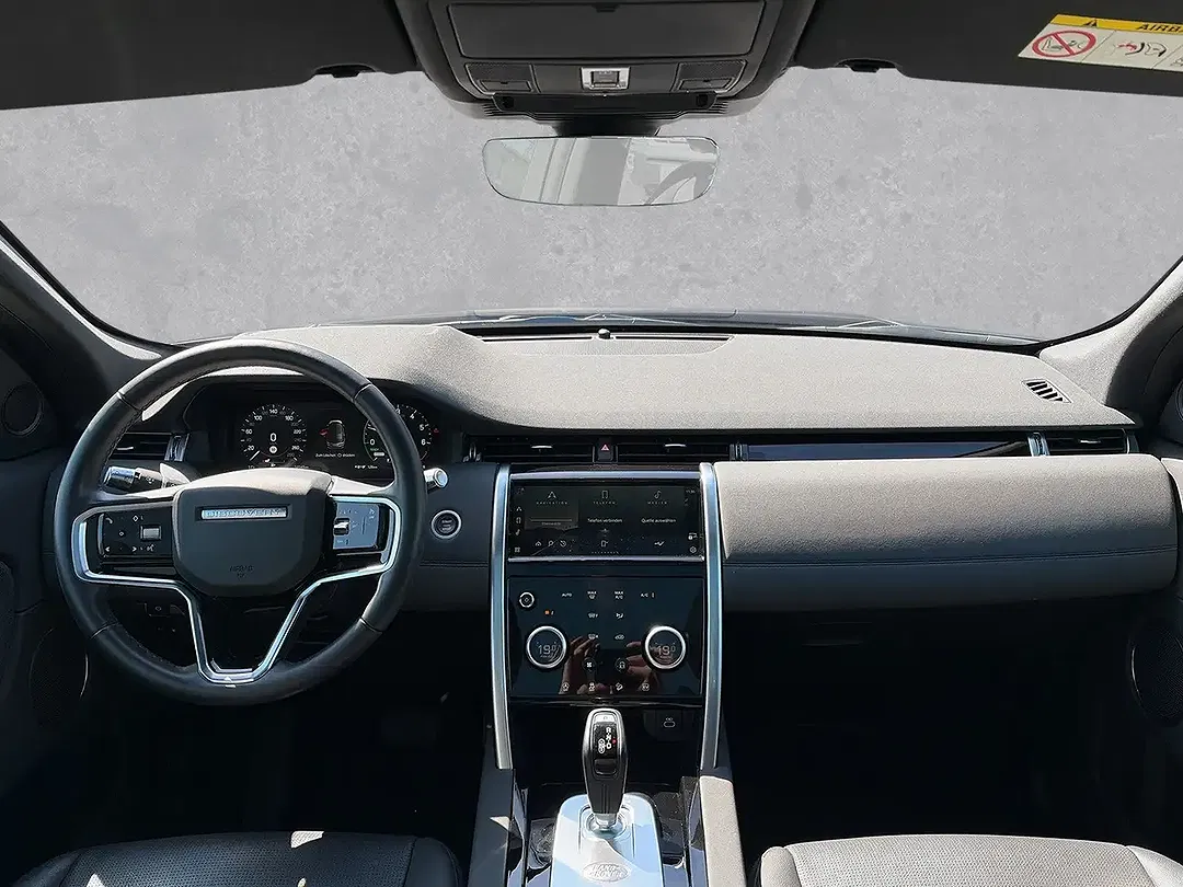 Land Rover Discovery Sport - Thumbnail 4