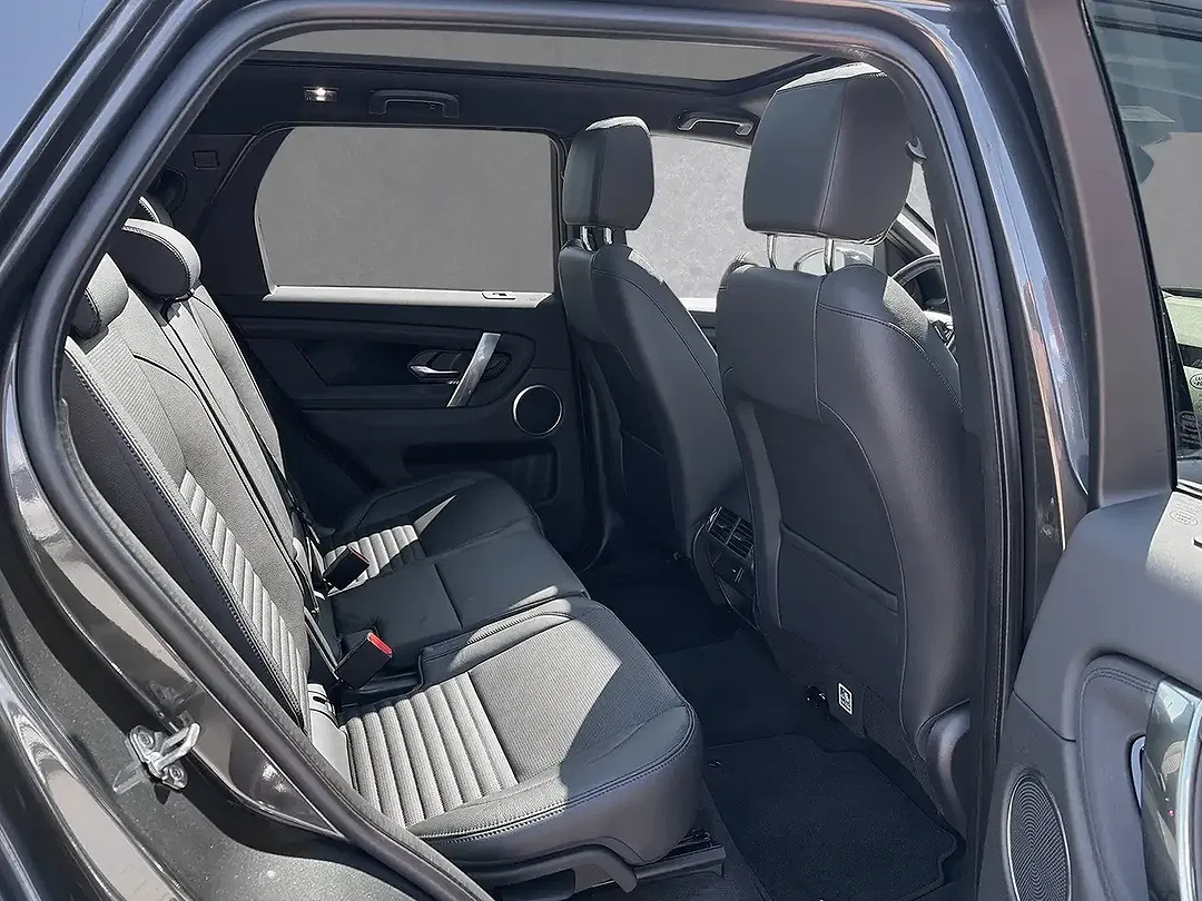 Land Rover Discovery Sport - Thumbnail 5