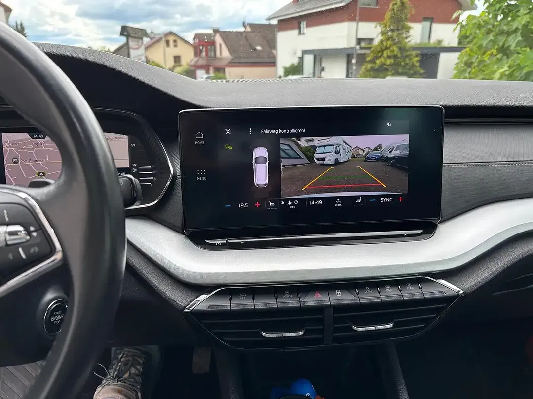Skoda Octavia - Thumbnail 7