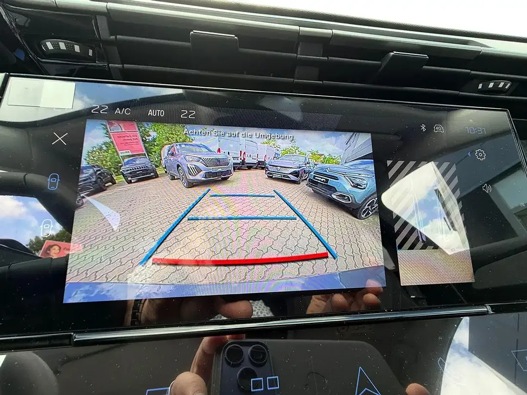 Peugeot 308 - Thumbnail 13