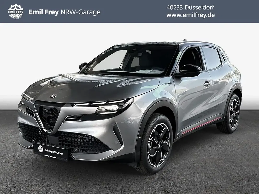 Alfa Romeo Junior 1.2 VGT Ibrida Speciale - foto 1