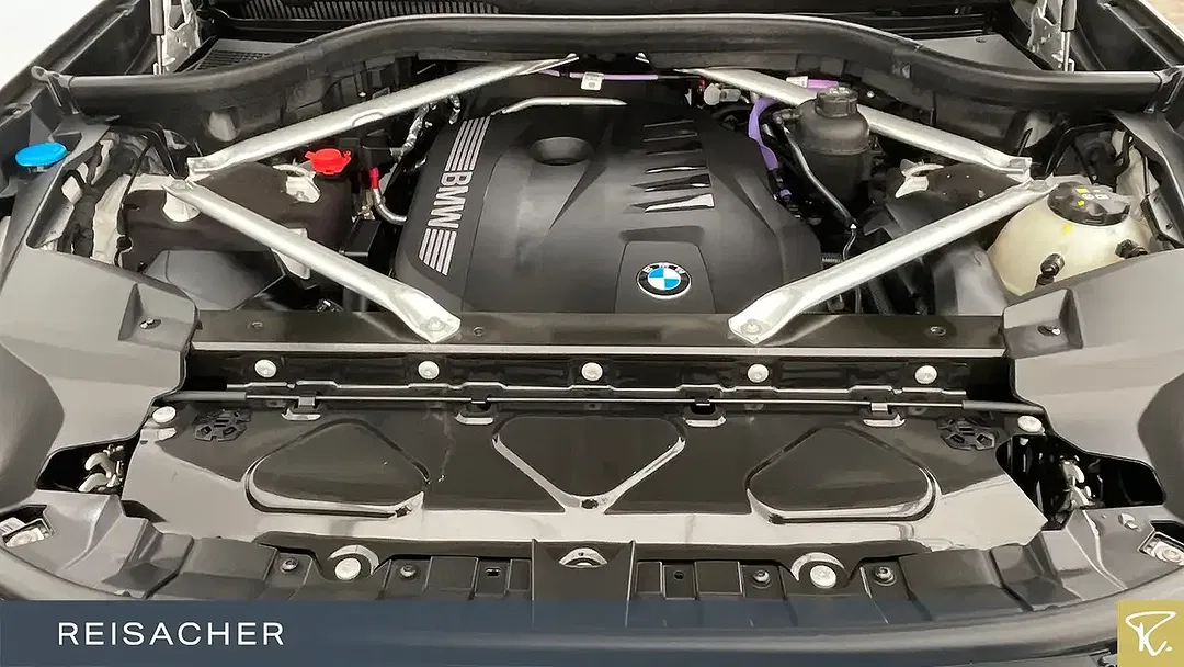 BMW X7 - Thumbnail 7