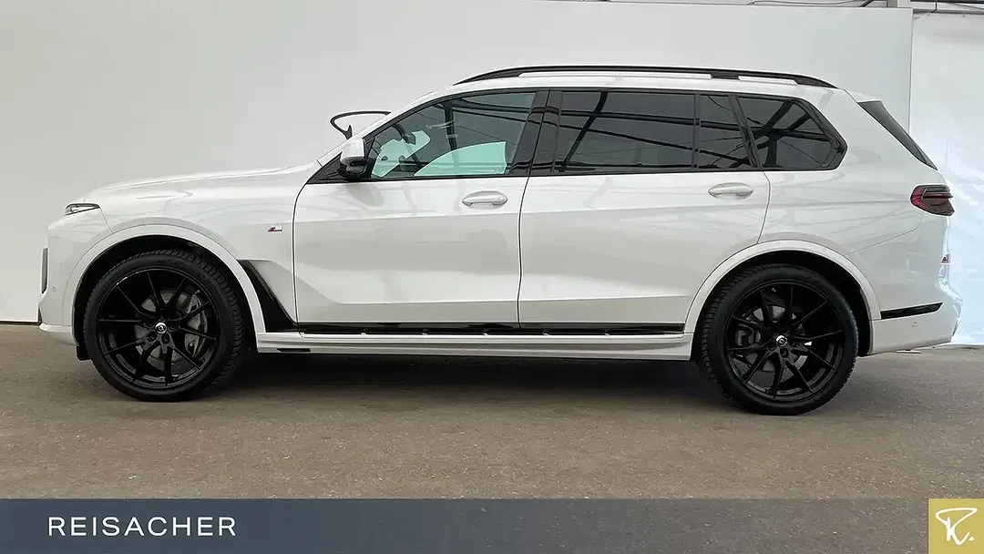 BMW X7 - Thumbnail 9