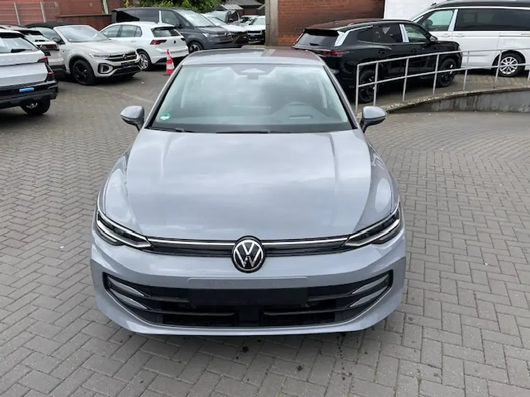 Volkswagen Golf - Thumbnail 5