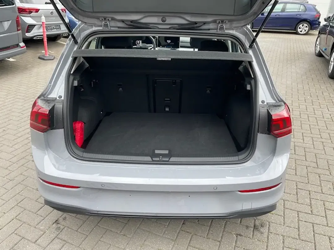 Volkswagen Golf - Thumbnail 6