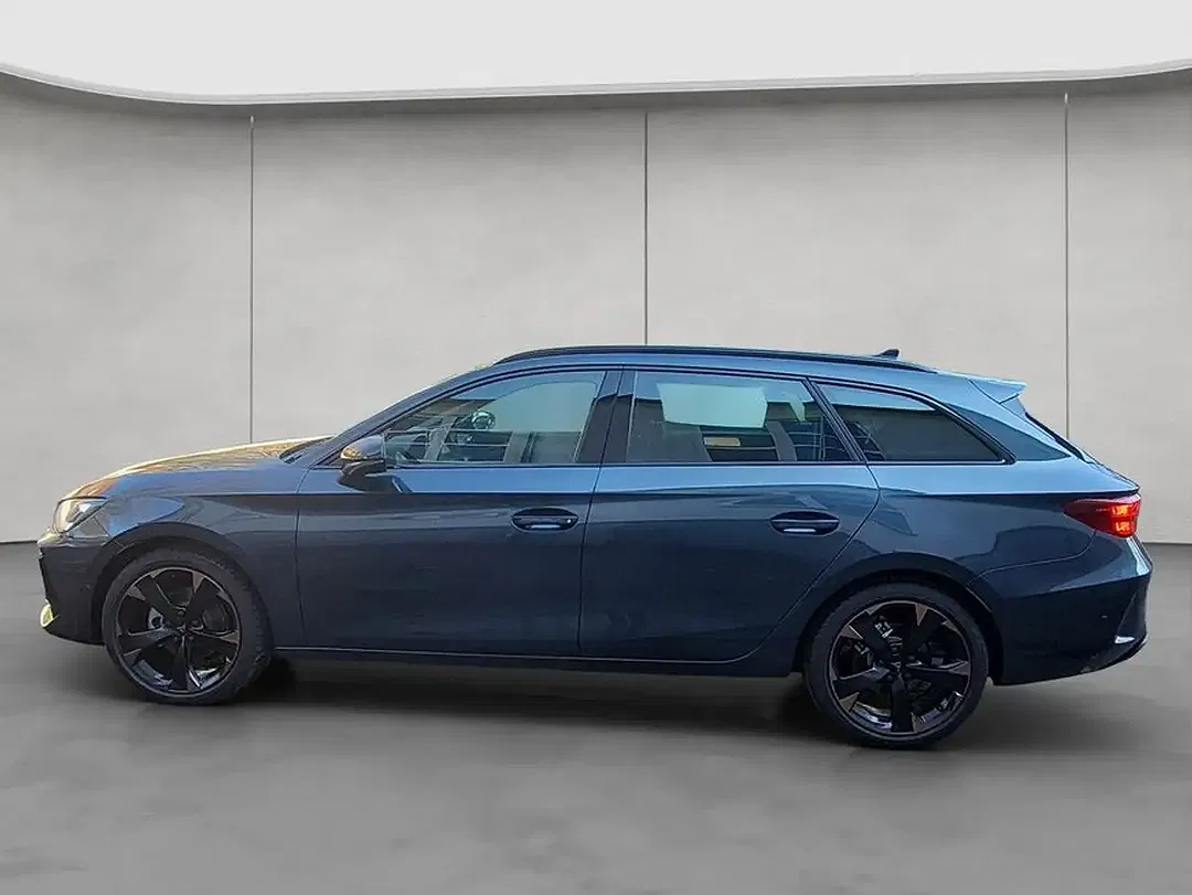 CUPRA Leon - Thumbnail 2