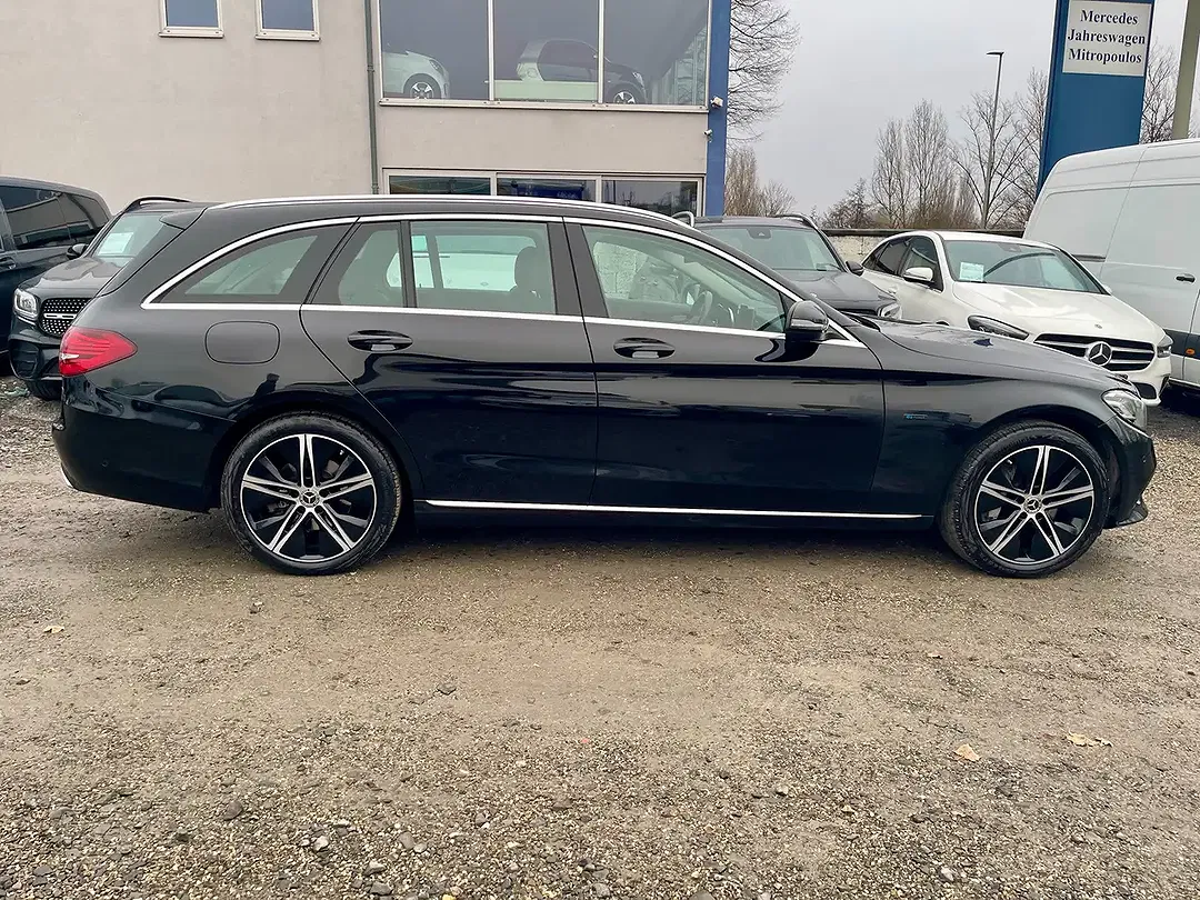 Mercedes-Benz C 300 - Thumbnail 7