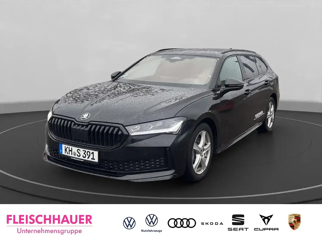 Skoda Superb - Thumbnail 1