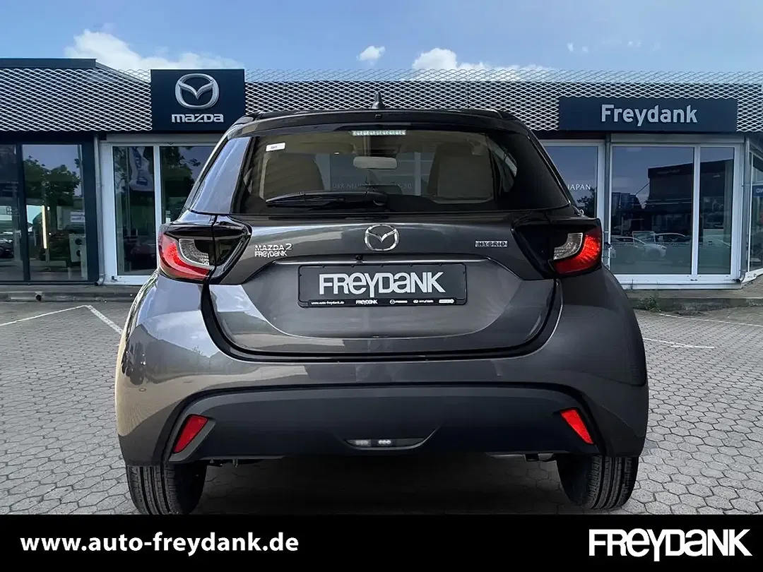 Mazda 2 - Thumbnail 4