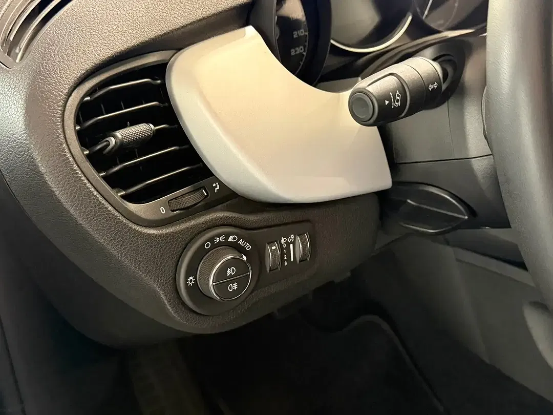 Fiat 500X - Thumbnail 12