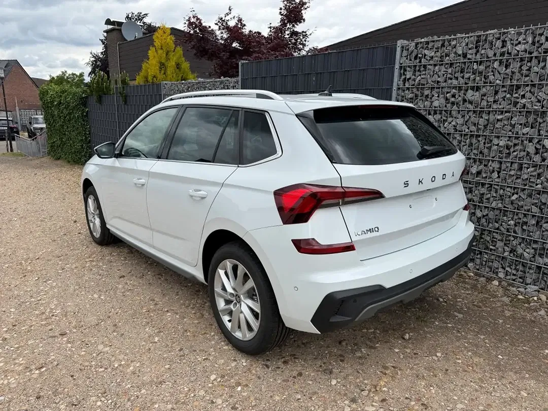 Skoda Kamiq - Thumbnail 4