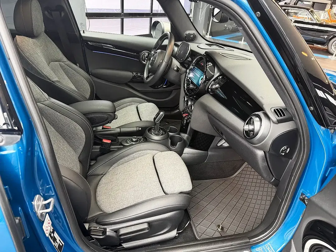 MINI Cooper S - Thumbnail 13