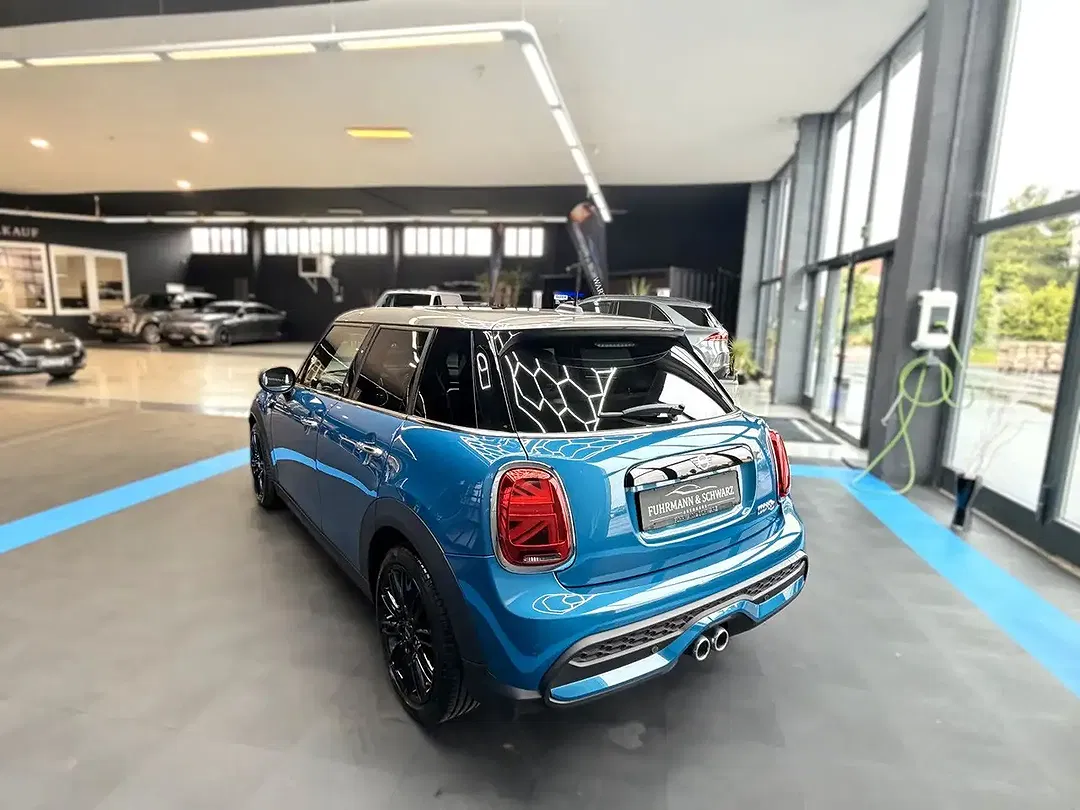 MINI Cooper S - Thumbnail 5