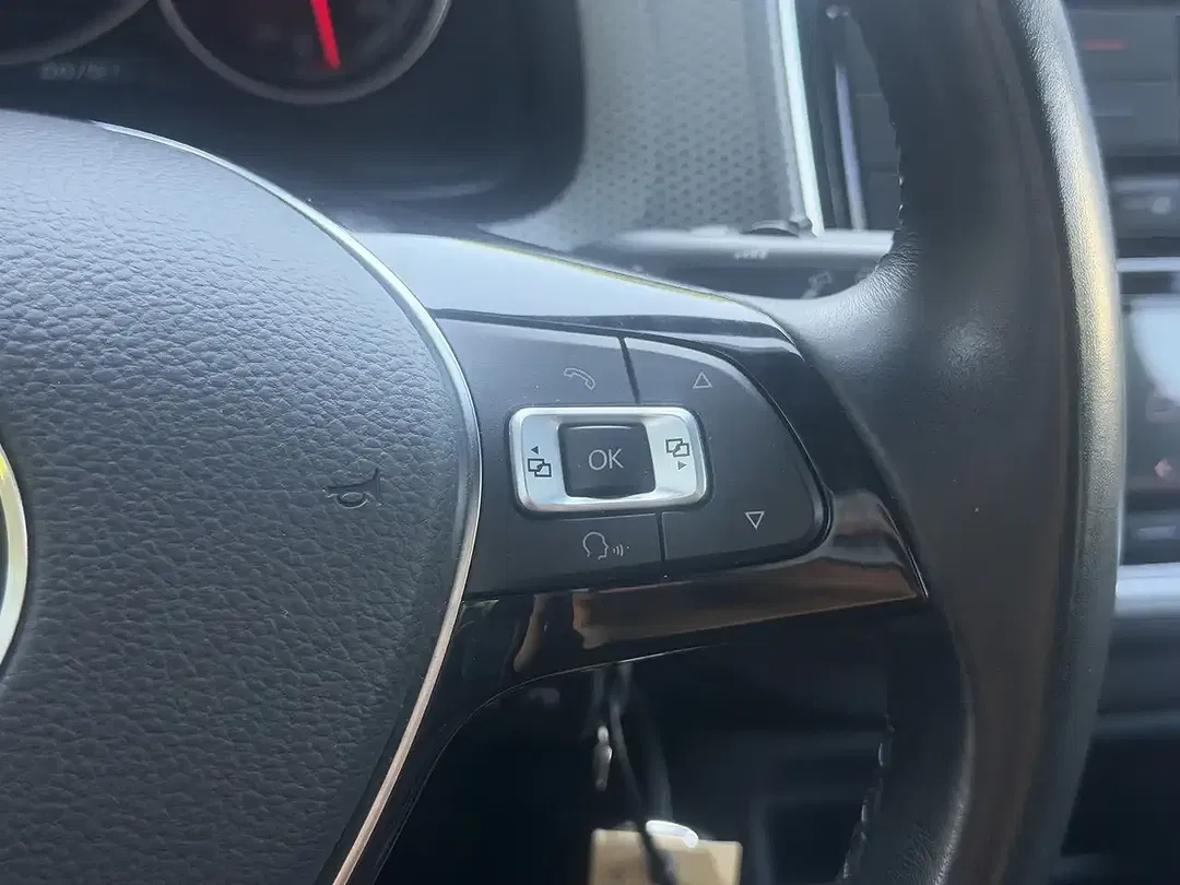 Volkswagen up! - Thumbnail 10