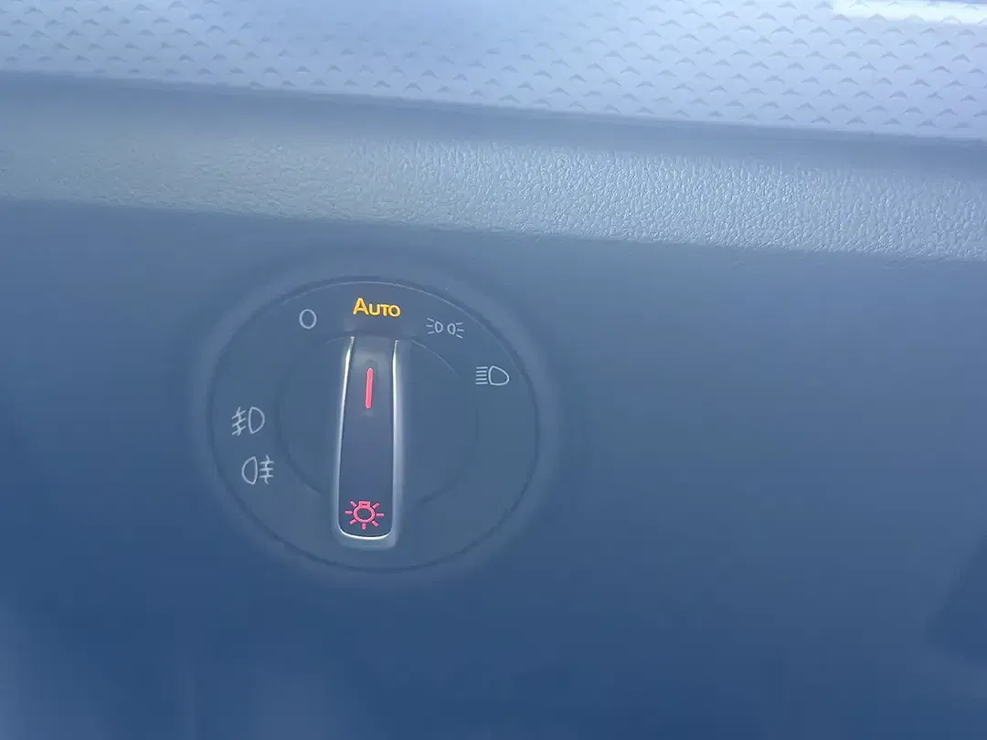 Volkswagen up! - Thumbnail 12