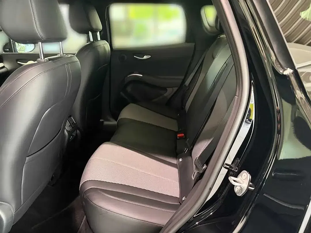 BYD Dolphin DM-i Comfort - foto 15
