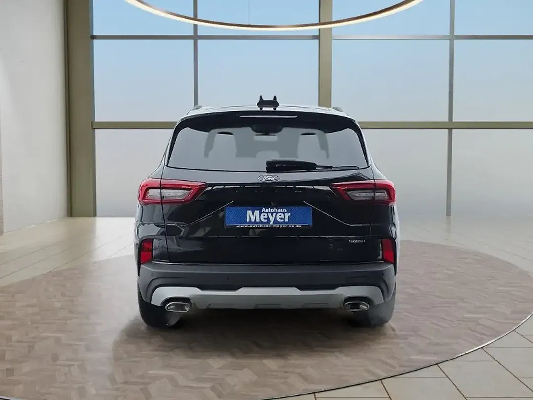 Ford Kuga - Thumbnail 6